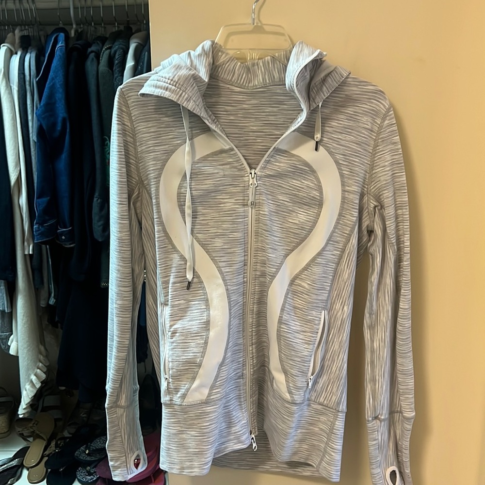 Size 10 Lululemon grey and white jacket